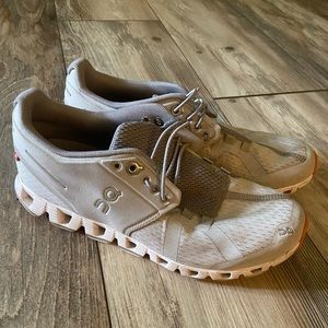 Women’s OnCloud Shoes